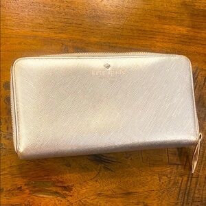 Kate Spade New York Billfold